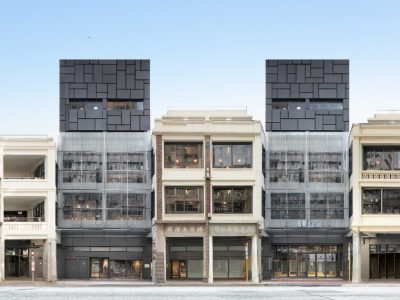 復修後的建築群面貌，攝於2019年。